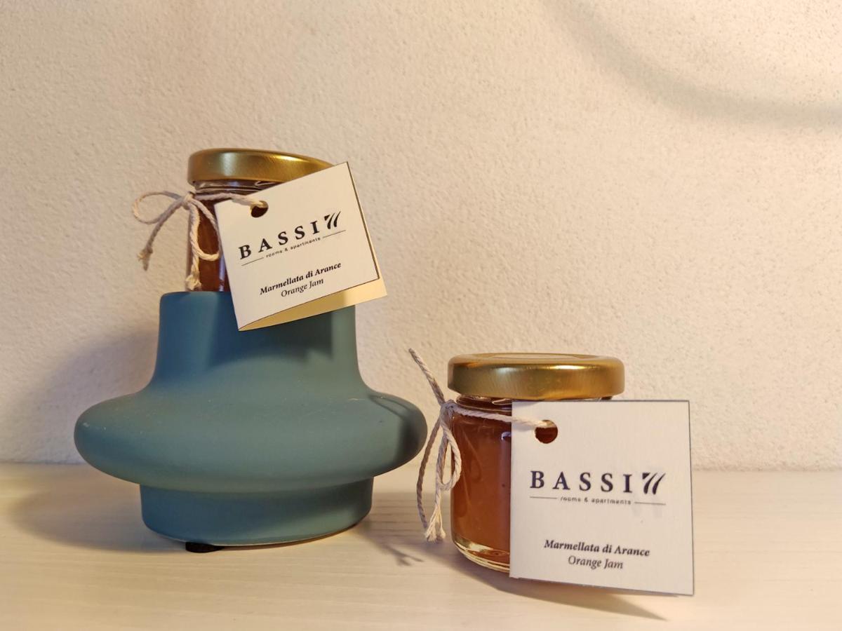 Bassi77 - Rooms & Apartments Trapani Bagian luar foto